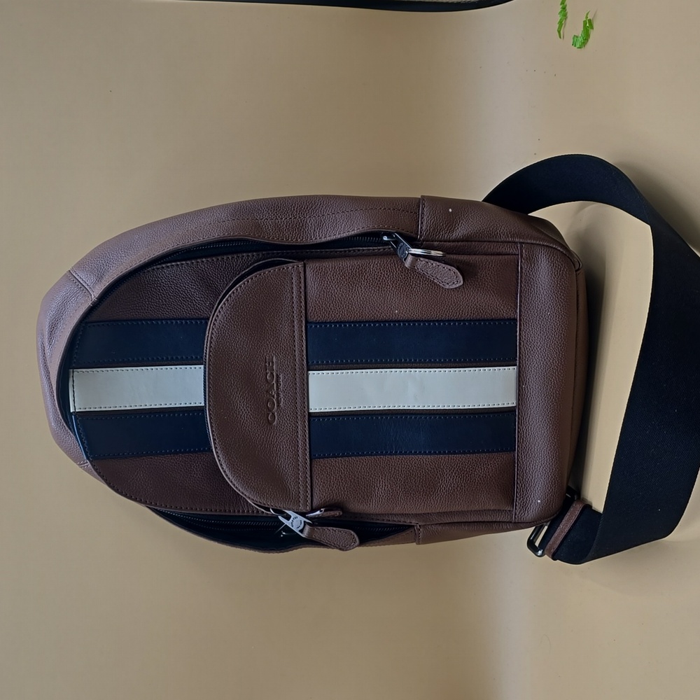 Men's Crossbody Pouch